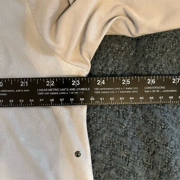 DG2 Grunge Goth Slouchy Oversized Retro Studded Faux Suede Blouse Top XL - Picture 9 of 13